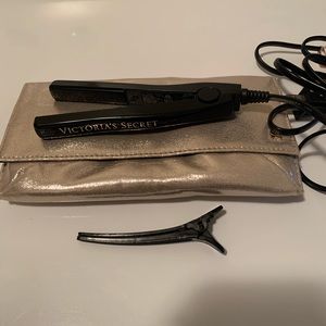Victoria’s Secret flat iron